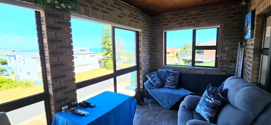 3 Bedroom Property for Sale in Kleinbaai Western Cape